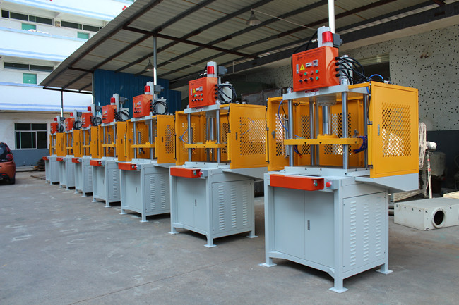 壓鑄沖壓機(jī)