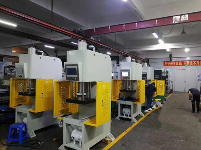 伺服油壓機(jī)好處多，你還在猶豫嗎？