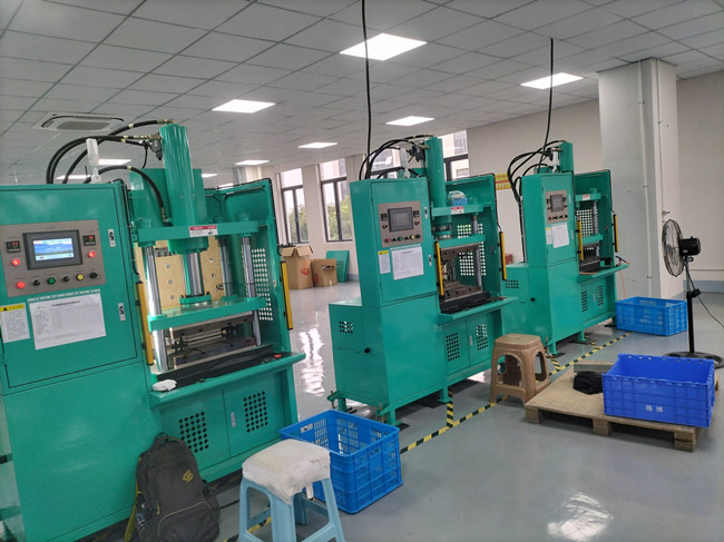 伺服熱壓成型機 伺服熱壓成型機