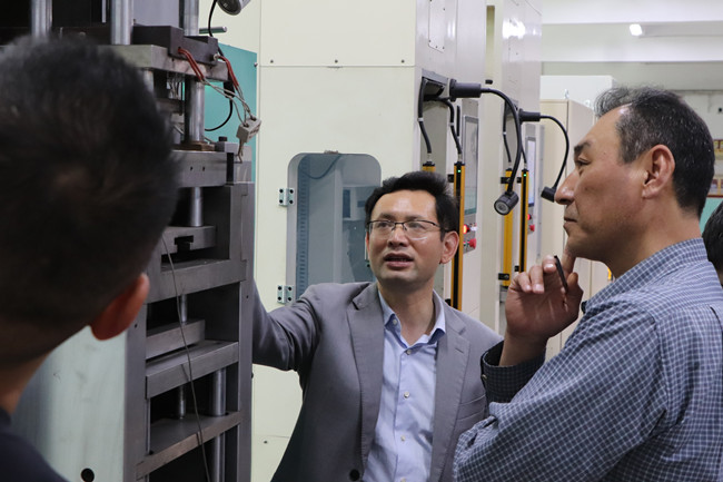 日本TDK領導一行訪問鑫臺銘 日本TDK領導一行訪問鑫臺銘