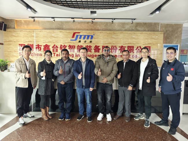 熱烈歡迎印度客戶(hù)蒞臨洽談粉末伺服成型機(jī) 熱烈歡迎印度客戶(hù)蒞臨洽談粉末伺服成型機(jī)